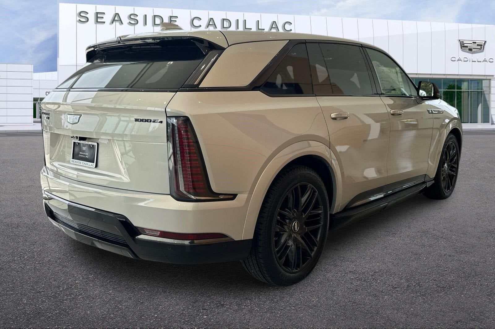 2025 Cadillac ESCALADE IQ Sport 2