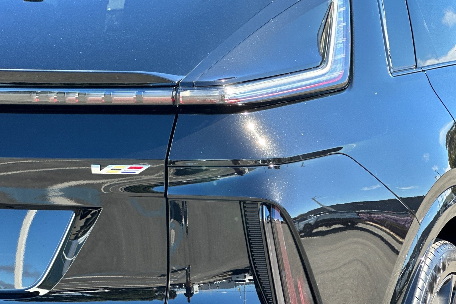 2026 Cadillac LYRIQ V-Series Premium