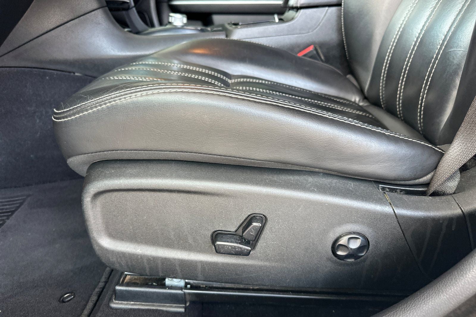 2019 Chrysler 300 S