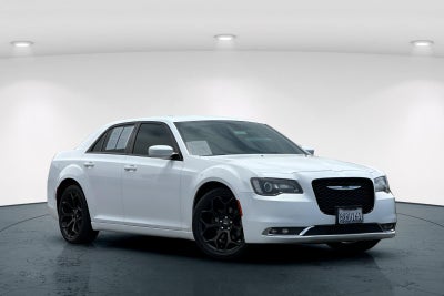 2019 Chrysler 300 S