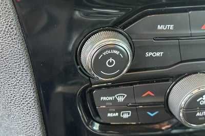2019 Chrysler 300 S