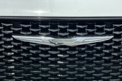 2019 Chrysler 300 S