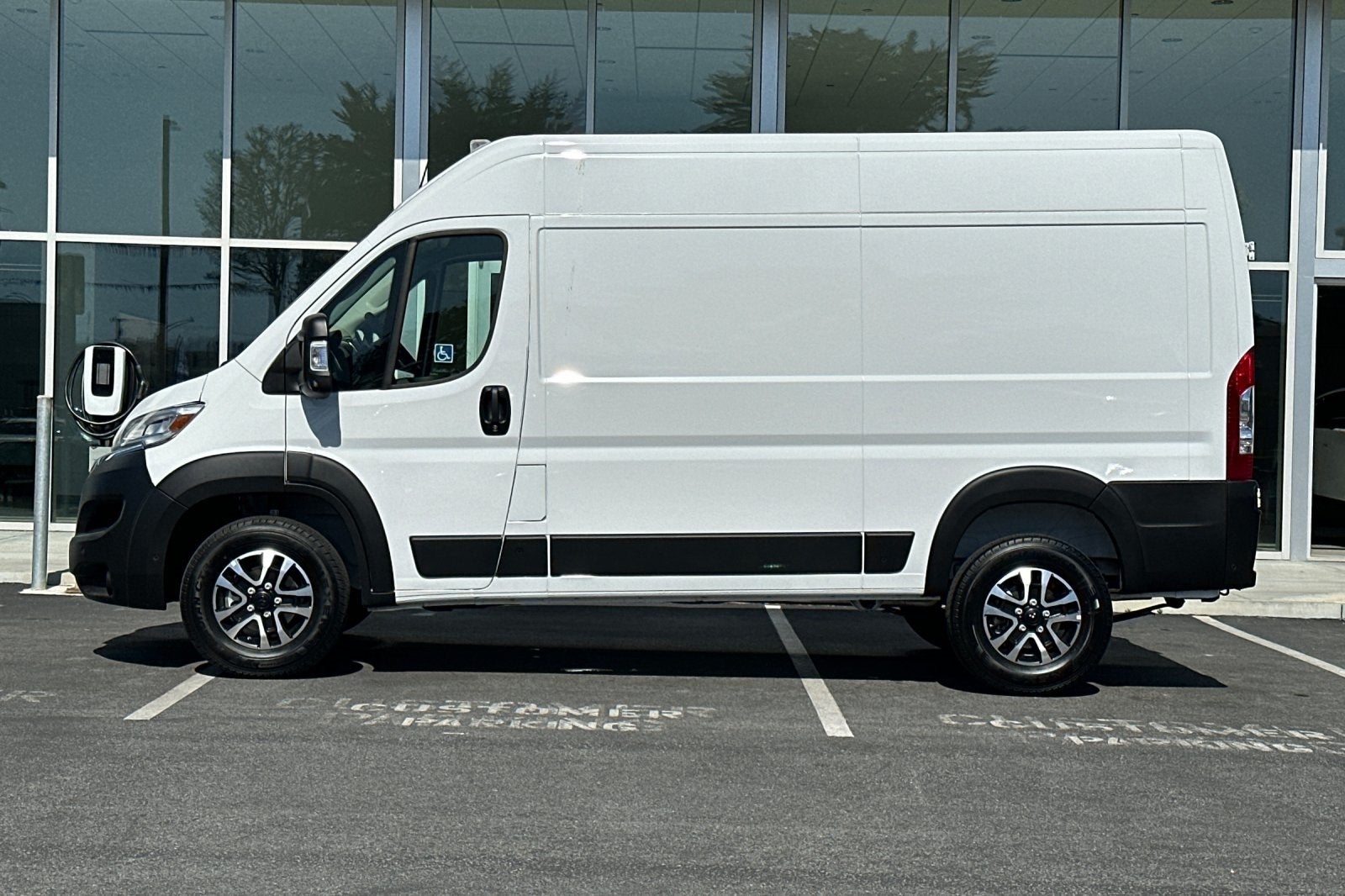 2024 RAM ProMaster 1500 Base