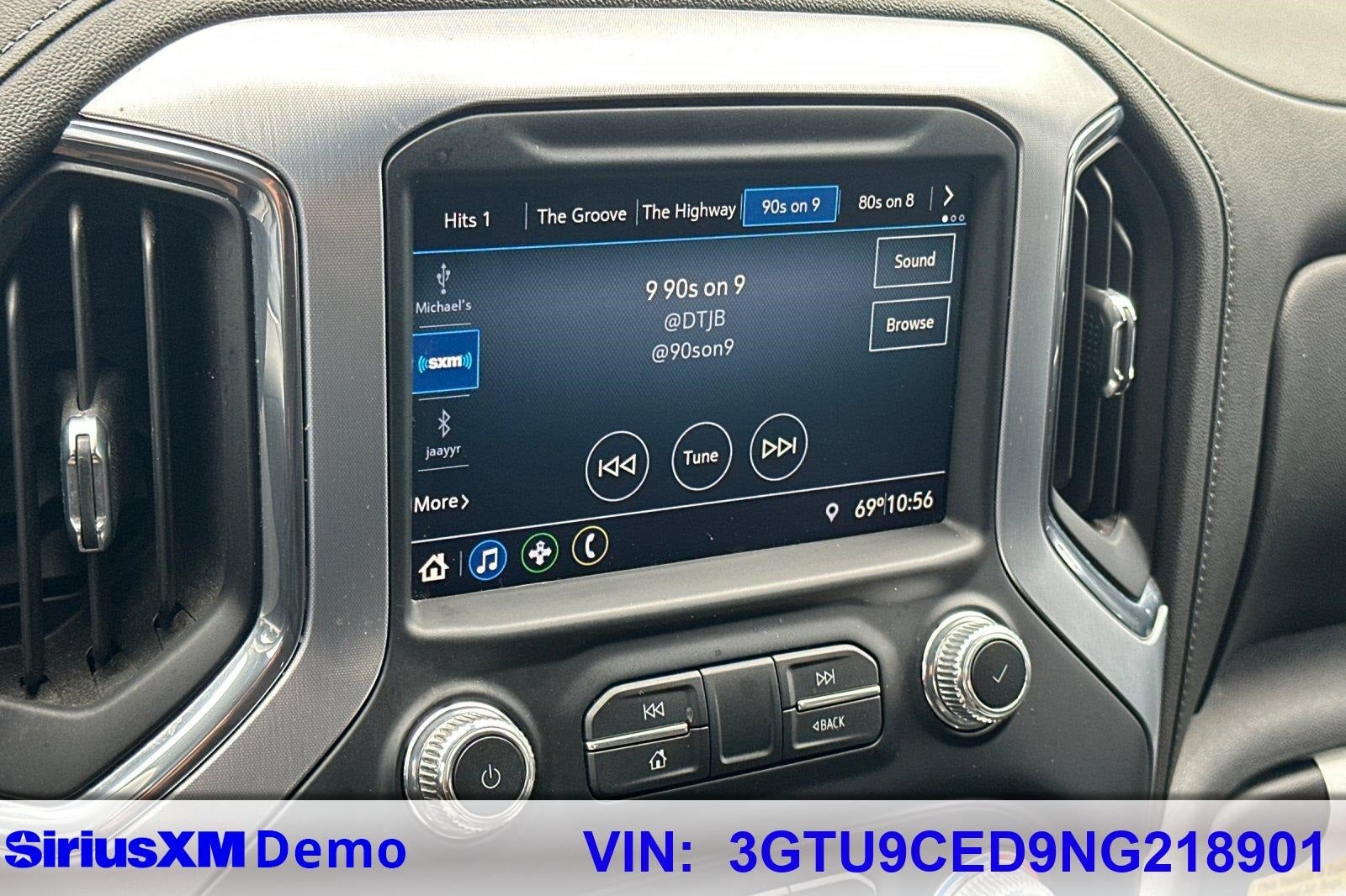 2022 GMC Sierra 1500 Limited Elevation