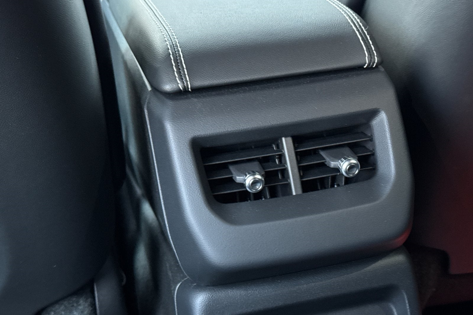 2025 Cadillac OPTIQ Luxury