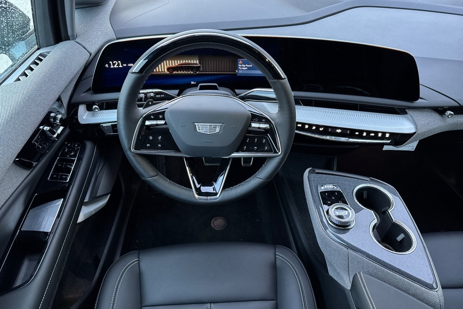 2025 Cadillac OPTIQ Luxury