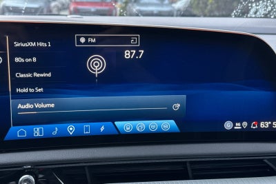 2025 Cadillac OPTIQ Luxury