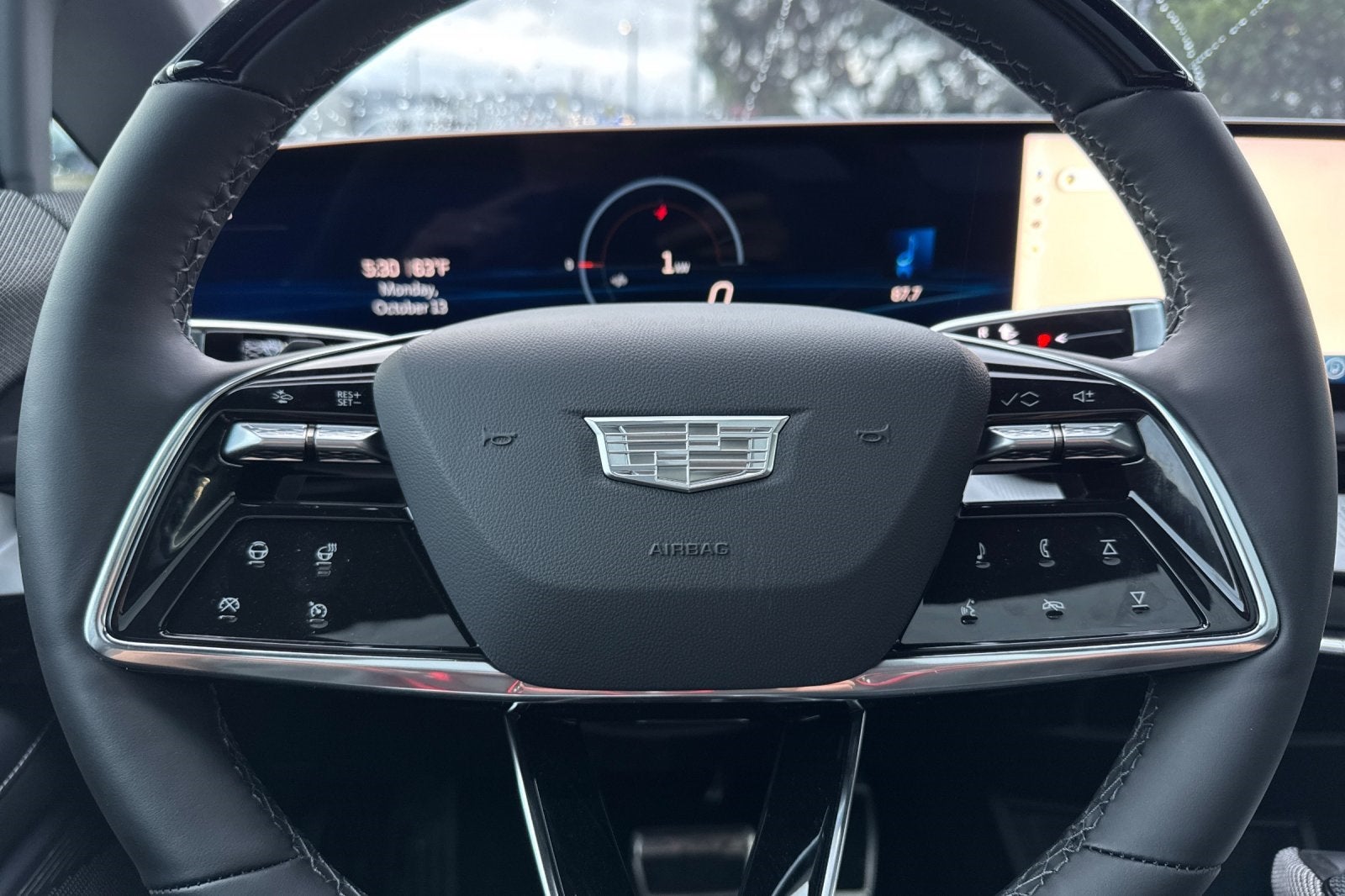 2025 Cadillac OPTIQ Luxury