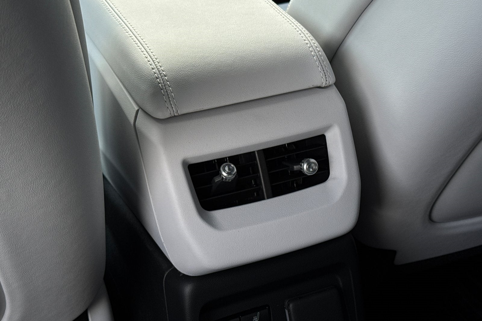 2025 Cadillac OPTIQ Luxury