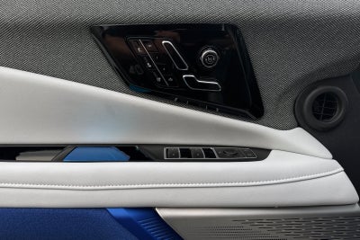 2025 Cadillac OPTIQ Luxury