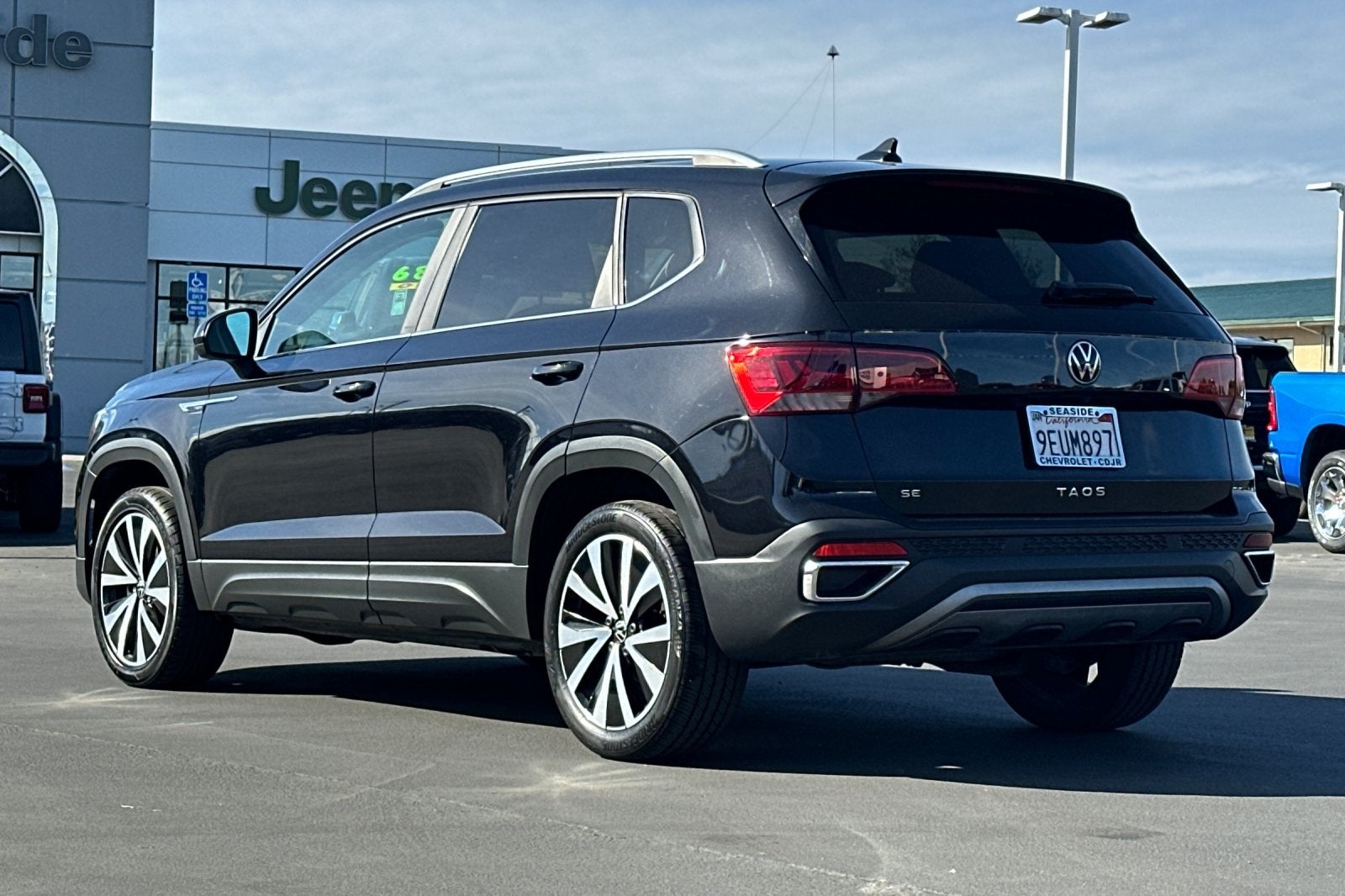 2023 Volkswagen Taos 1.5T SE