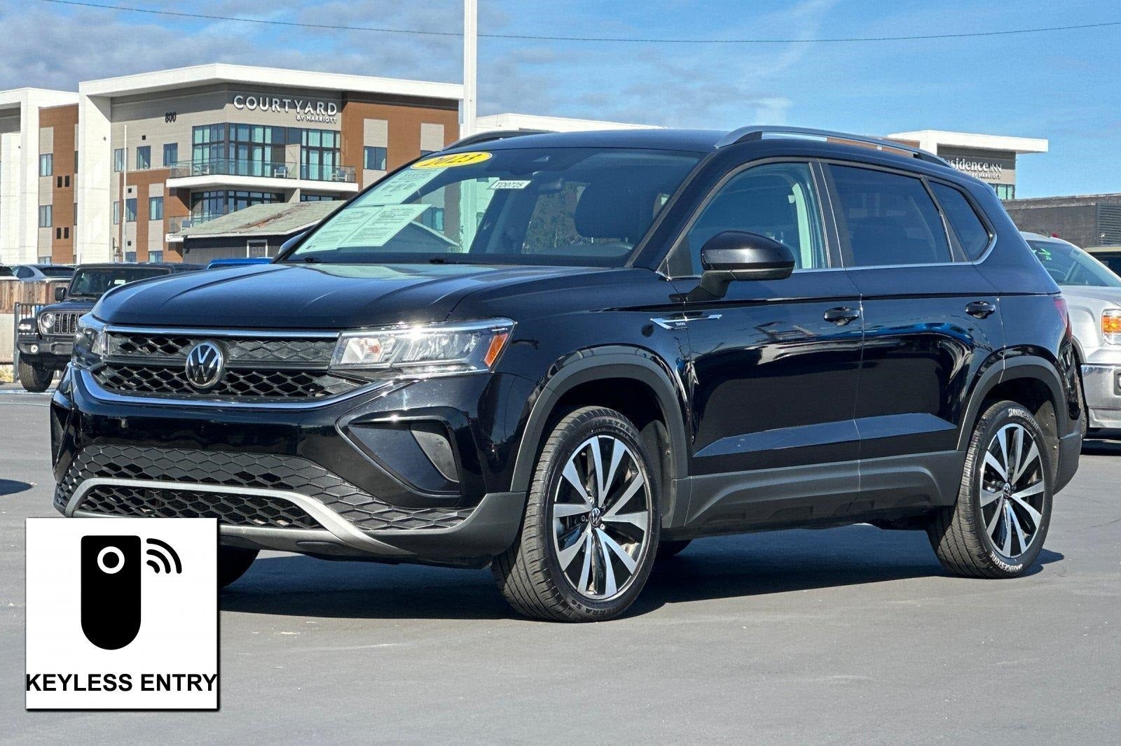 2023 Volkswagen Taos 1.5T SE