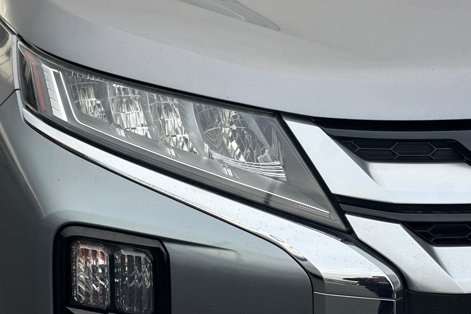 2020 Mitsubishi Outlander Sport SE 2.0