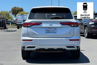 2024 Mitsubishi Outlander SE