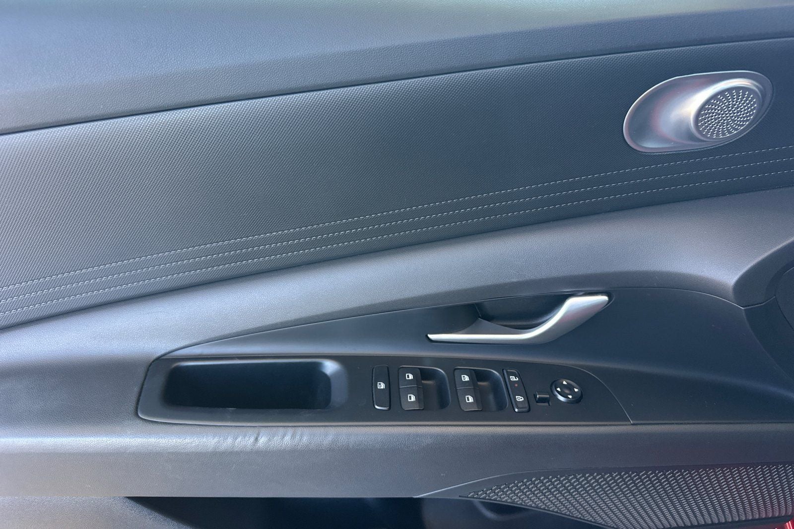 2024 Hyundai Elantra Hybrid Blue