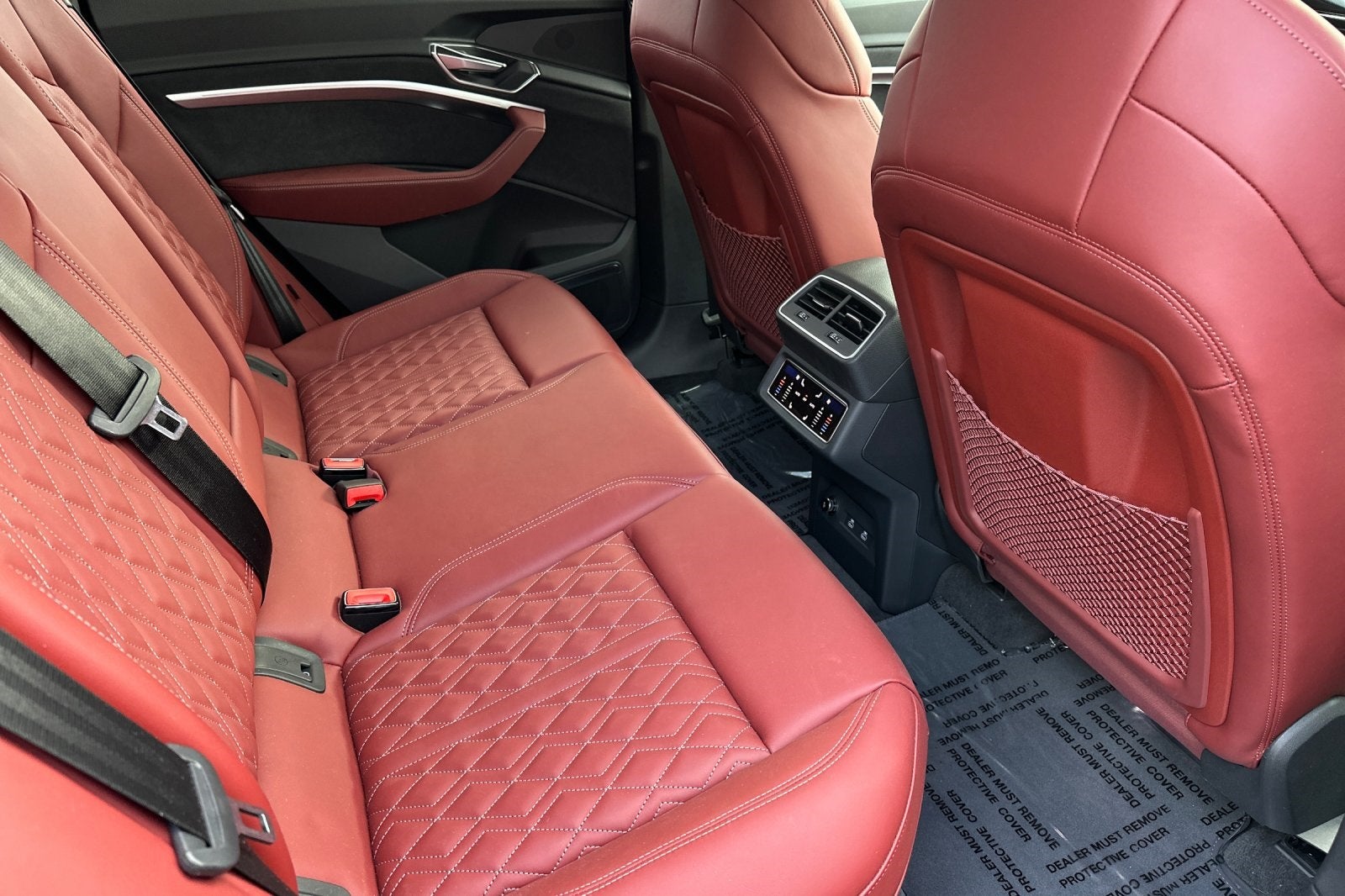 2024 Audi SQ8 e-tron Prestige quattro