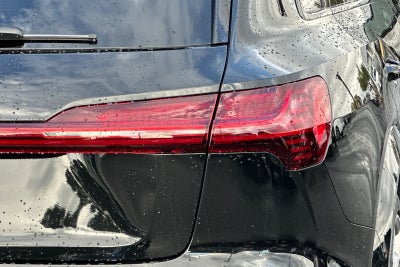 2024 Audi SQ8 e-tron Prestige quattro