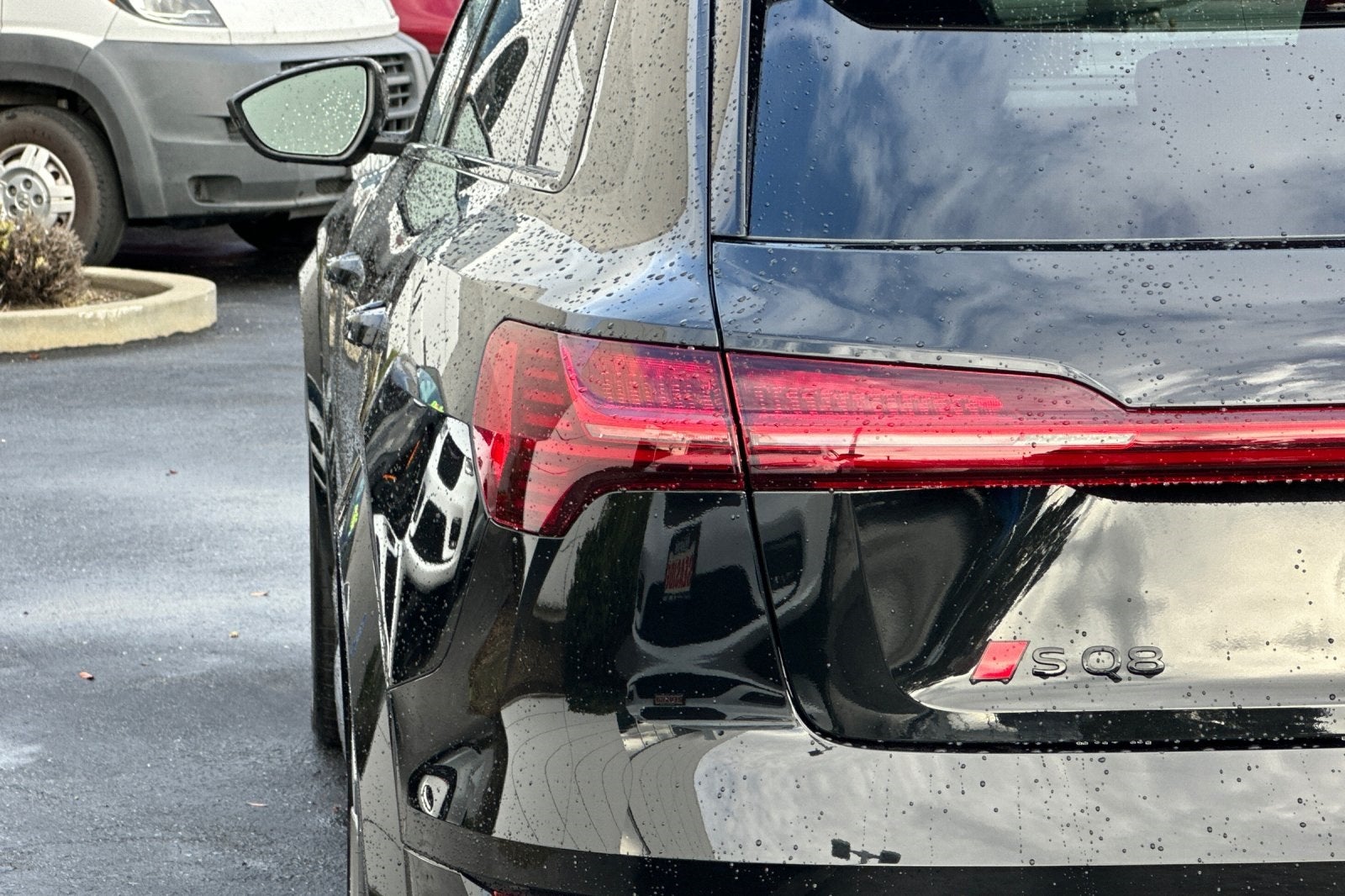 2024 Audi SQ8 e-tron Prestige quattro