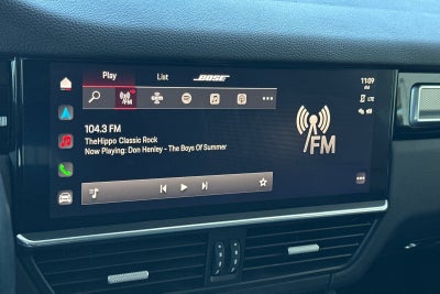 2023 Porsche Cayenne S Platinum Edition