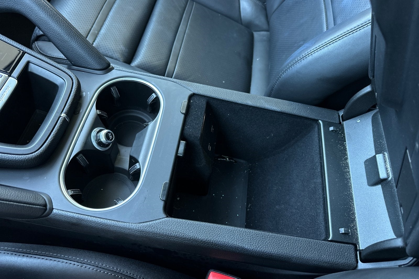 2023 Porsche Cayenne S Platinum Edition