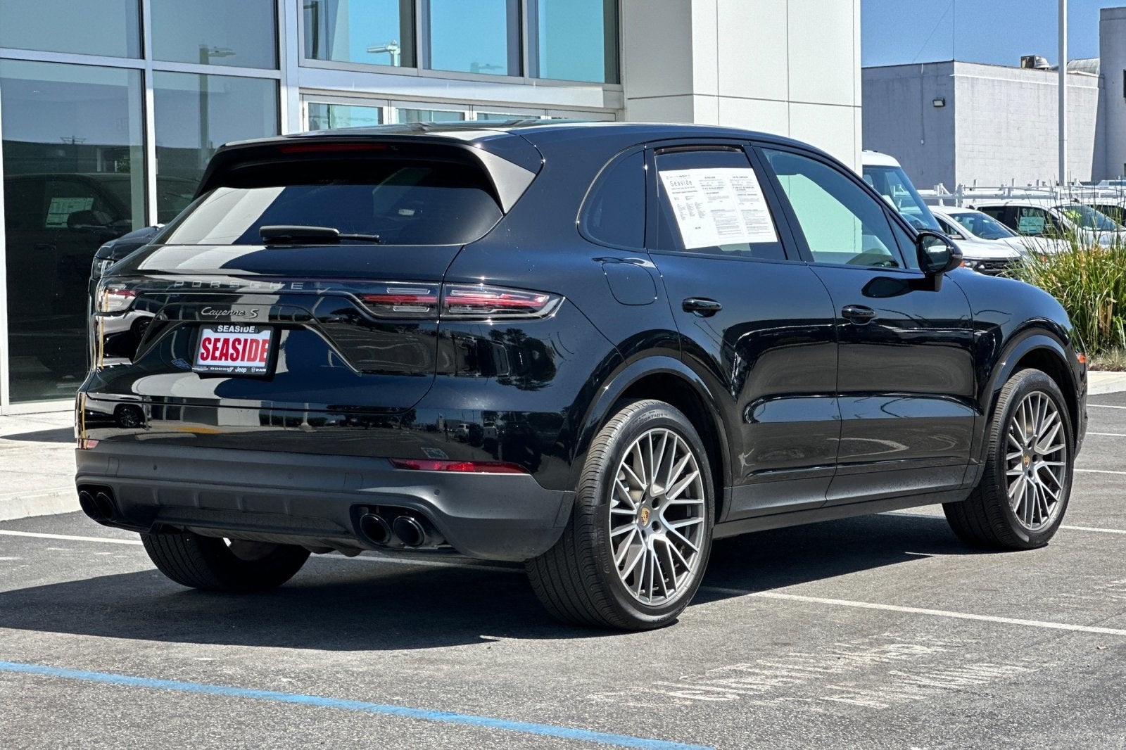 2023 Porsche Cayenne S Platinum Edition