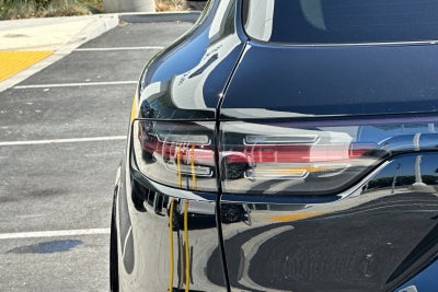 2023 Porsche Cayenne S Platinum Edition