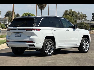 2023 Jeep Grand Cherokee Summit