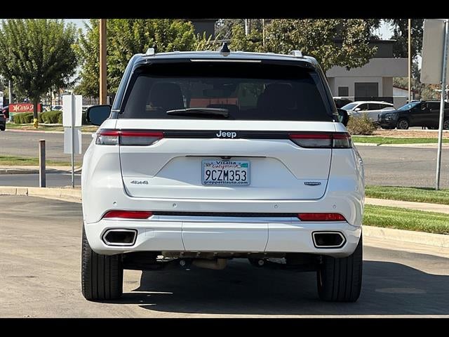 2023 Jeep Grand Cherokee Summit