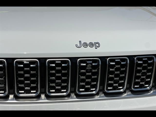 2023 Jeep Grand Cherokee Summit