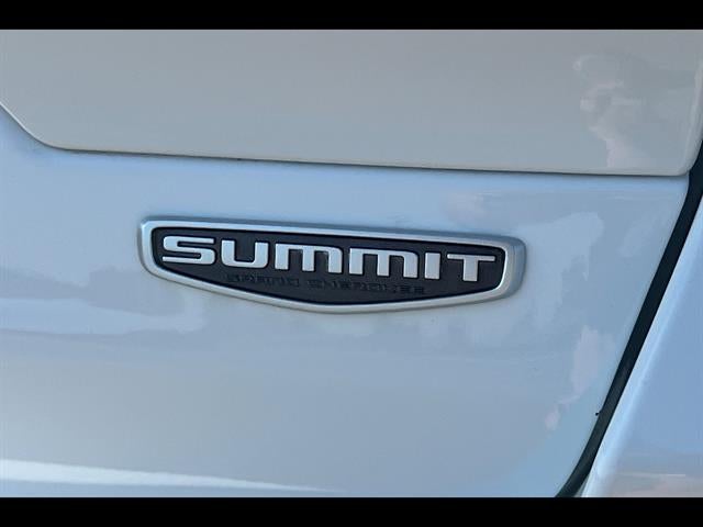 2023 Jeep Grand Cherokee Summit