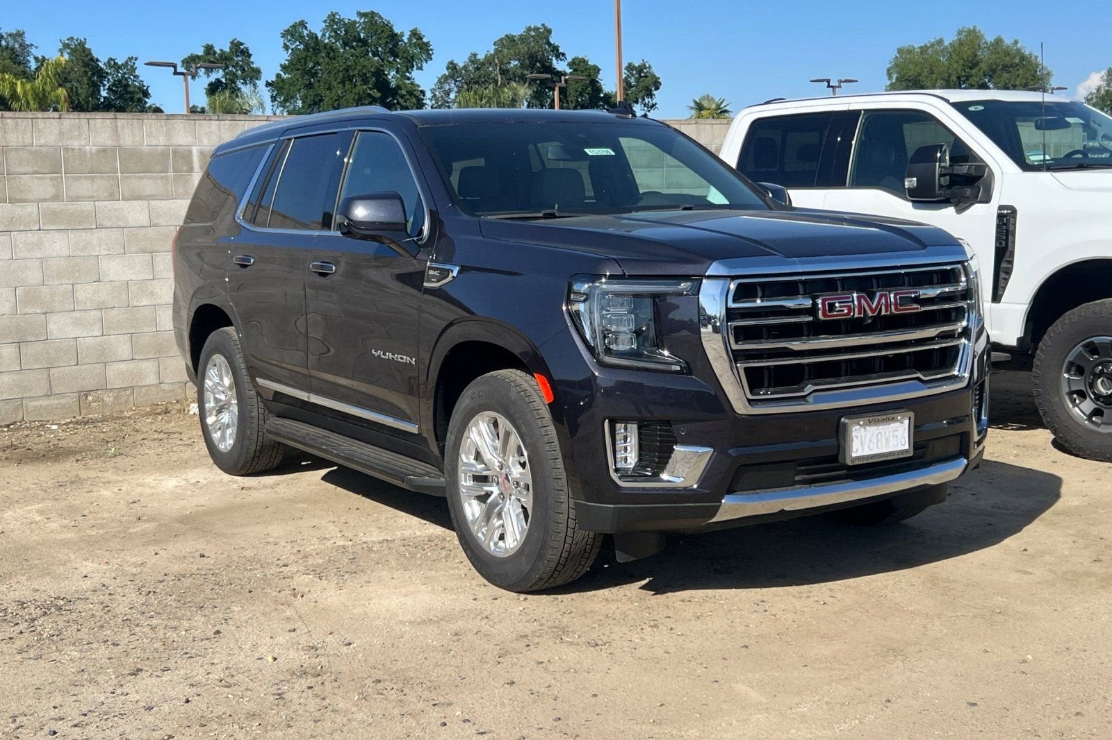 2024 GMC Yukon SLT