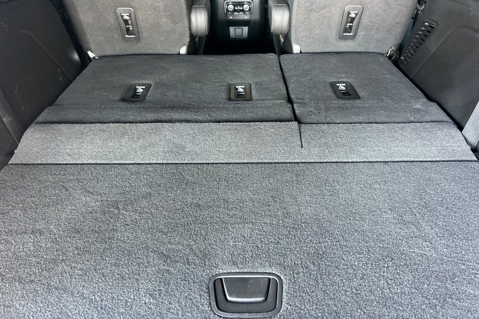 2022 GMC Yukon AT4