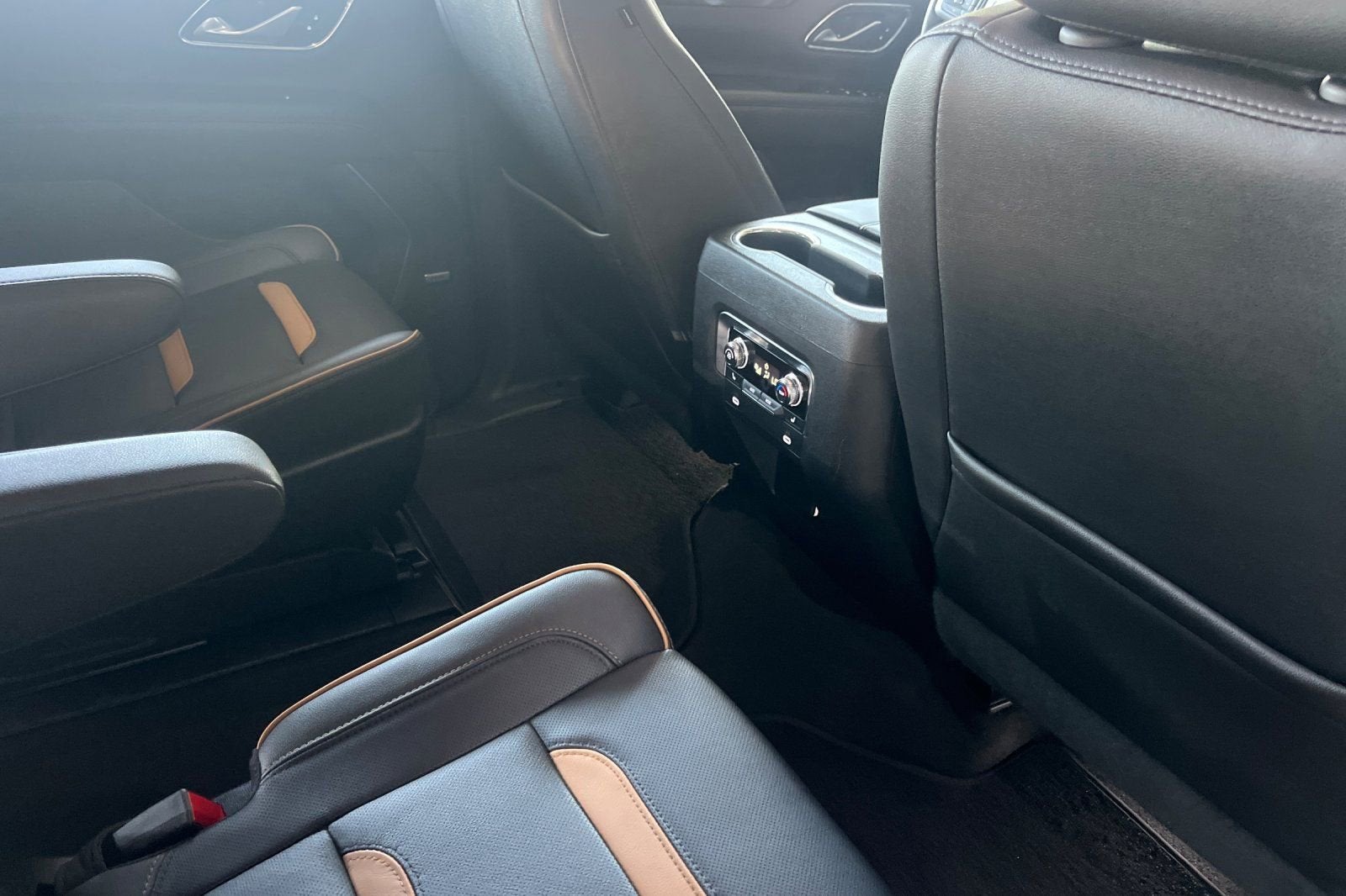 2022 GMC Yukon AT4