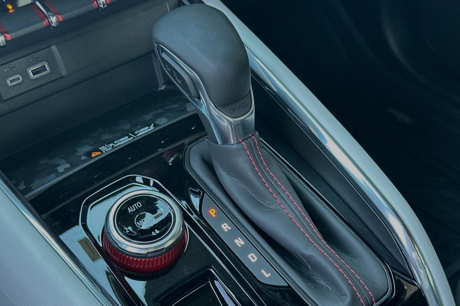 2024 GMC Canyon AT4X