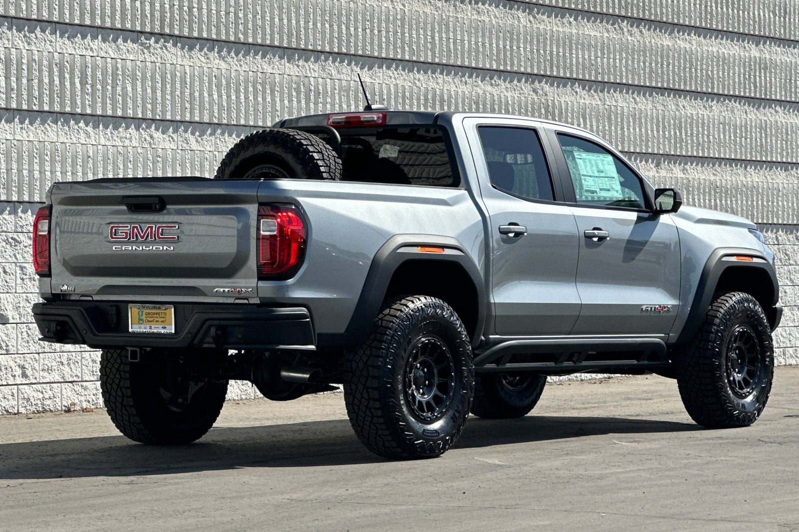 2024 GMC Canyon AT4X