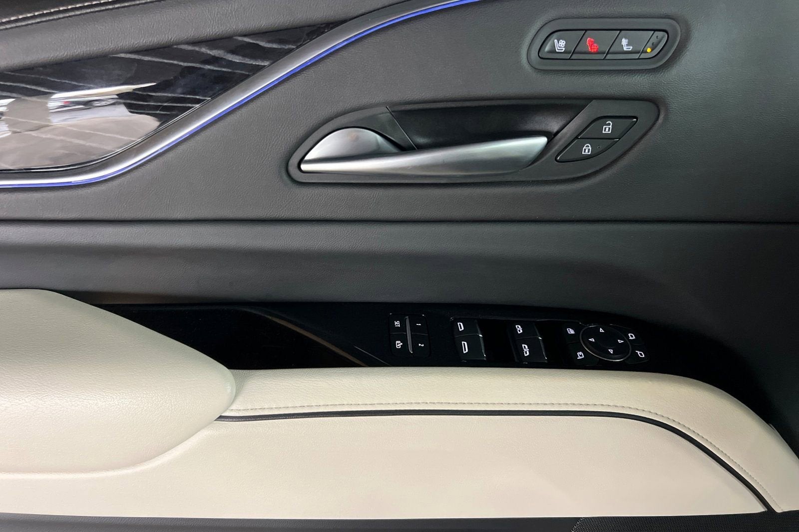 2023 Cadillac Escalade ESV Sport