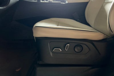 2023 Cadillac Escalade ESV Sport