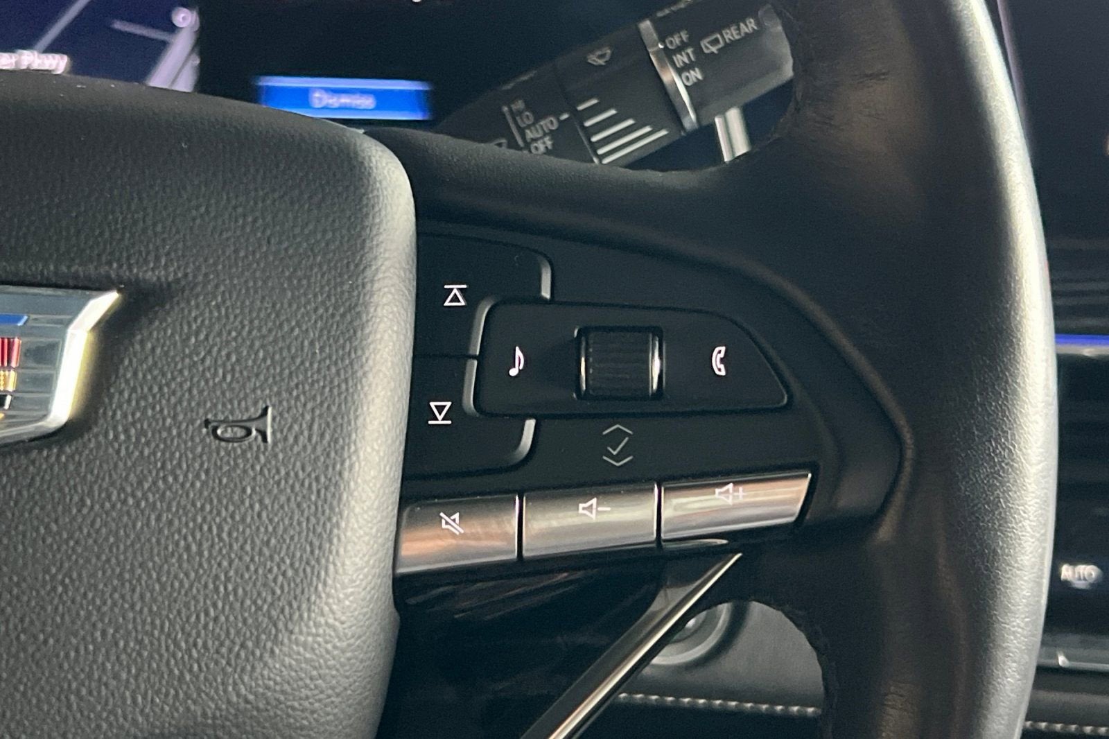 2023 Cadillac Escalade ESV Sport