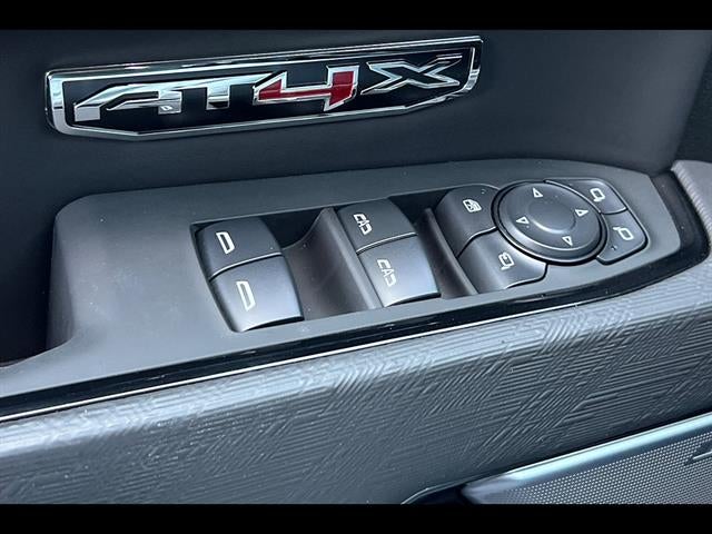 2024 GMC Sierra 1500 AT4X