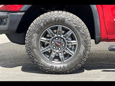 2024 GMC Sierra 1500 AT4X