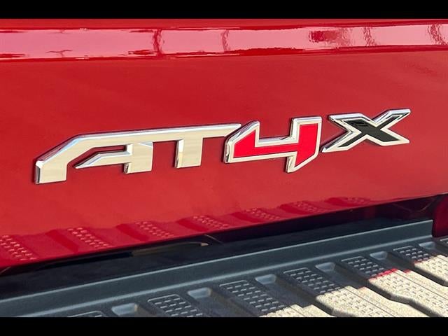 2024 GMC Sierra 1500 AT4X