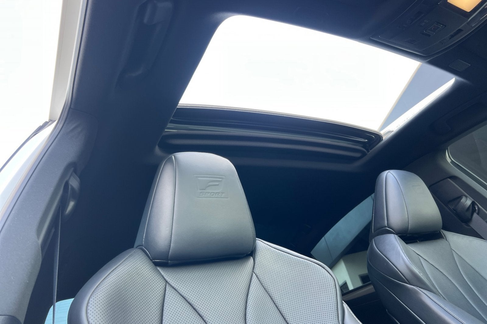 2023 Lexus ES ES 350 F SPORT Handling