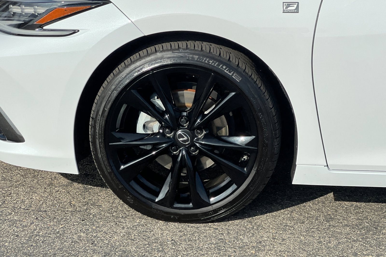 2023 Lexus ES ES 350 F SPORT Handling