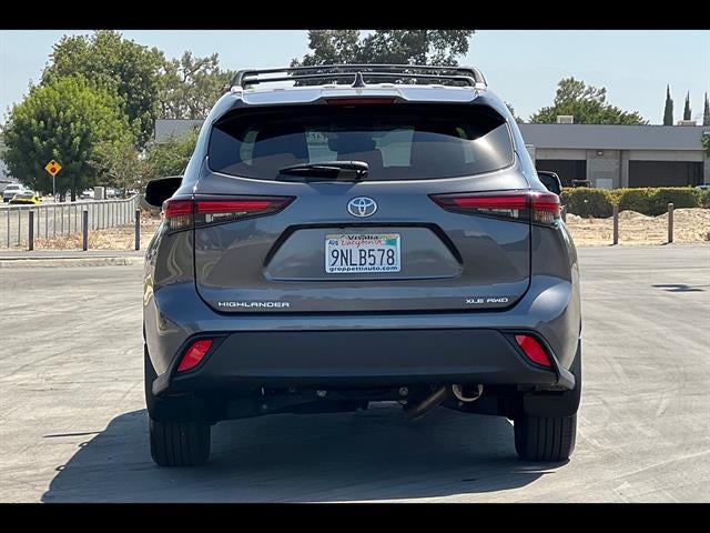 2024 Toyota Highlander LE