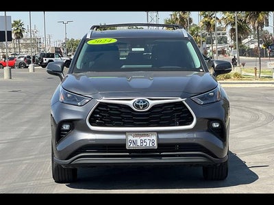 2024 Toyota Highlander LE