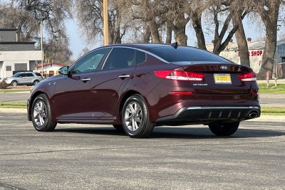 2020 Kia Optima LX