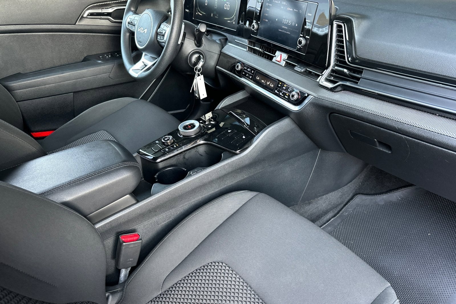 2023 Kia Sportage Hybrid LX