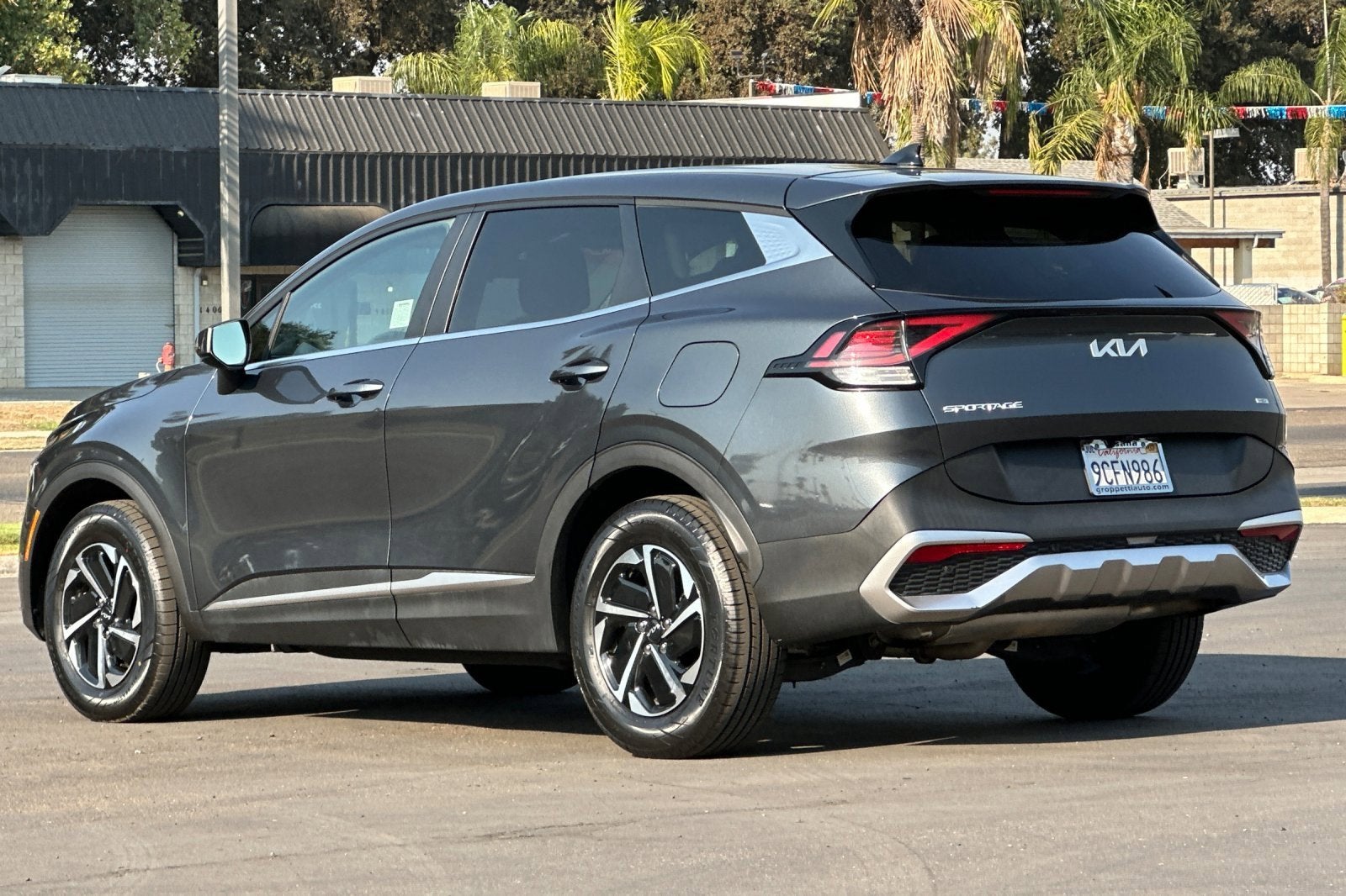 2023 Kia Sportage Hybrid LX