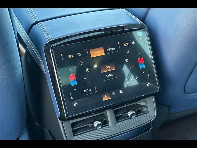 2026 Cadillac VISTIQ Premium Luxury