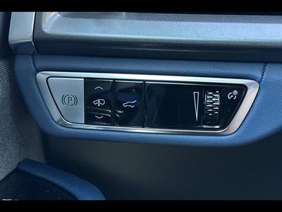 2026 Cadillac VISTIQ Premium Luxury
